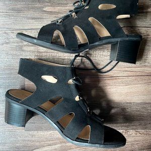 Black Lace-up Heels Size 9W